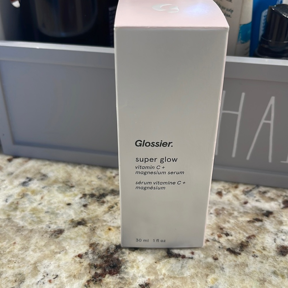 New in box. Glossier super glow.